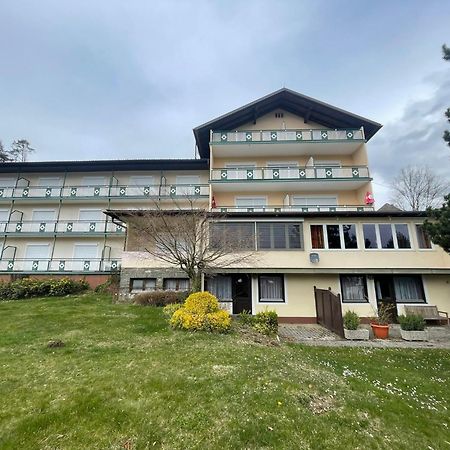Self-Check In Apartmenthotel Seeglueck Pörtschach am Wörthersee المظهر الخارجي الصورة