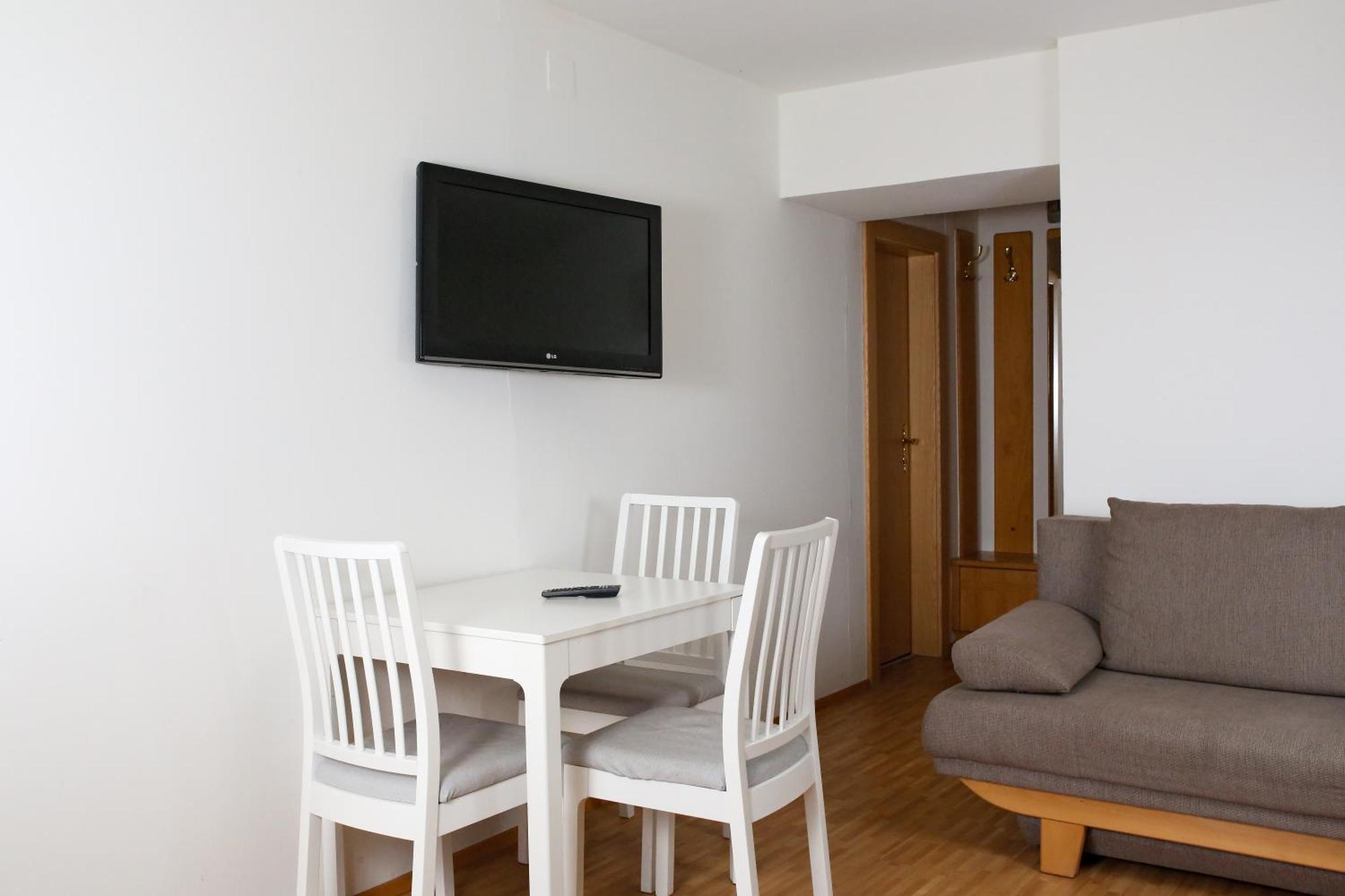 Self-Check In Apartmenthotel Seeglueck Pörtschach am Wörthersee المظهر الخارجي الصورة