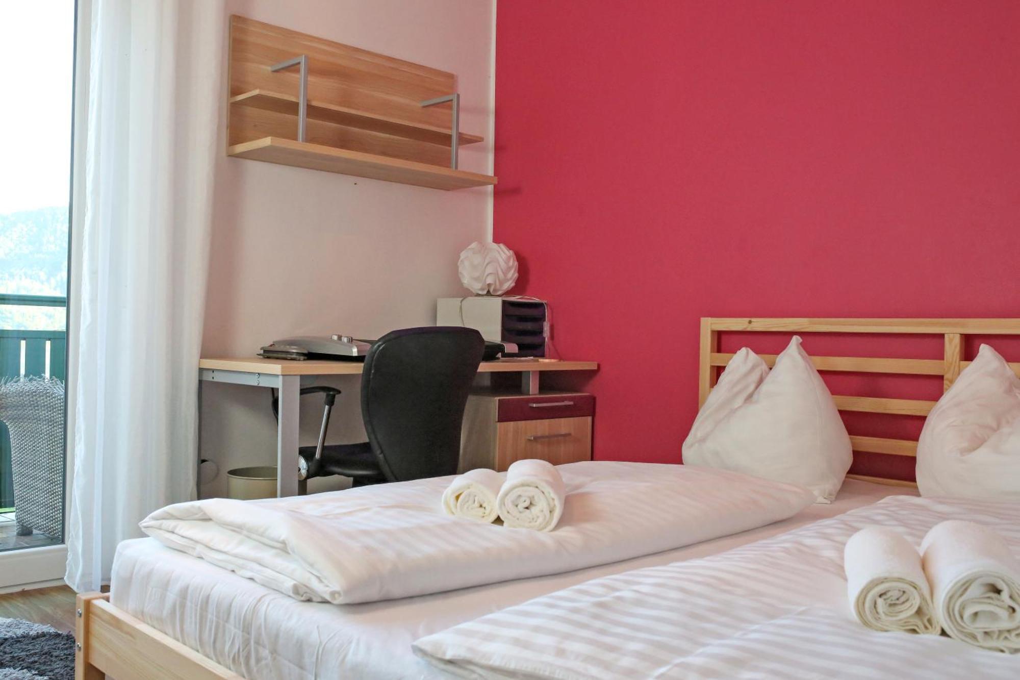 Self-Check In Apartmenthotel Seeglueck Pörtschach am Wörthersee المظهر الخارجي الصورة
