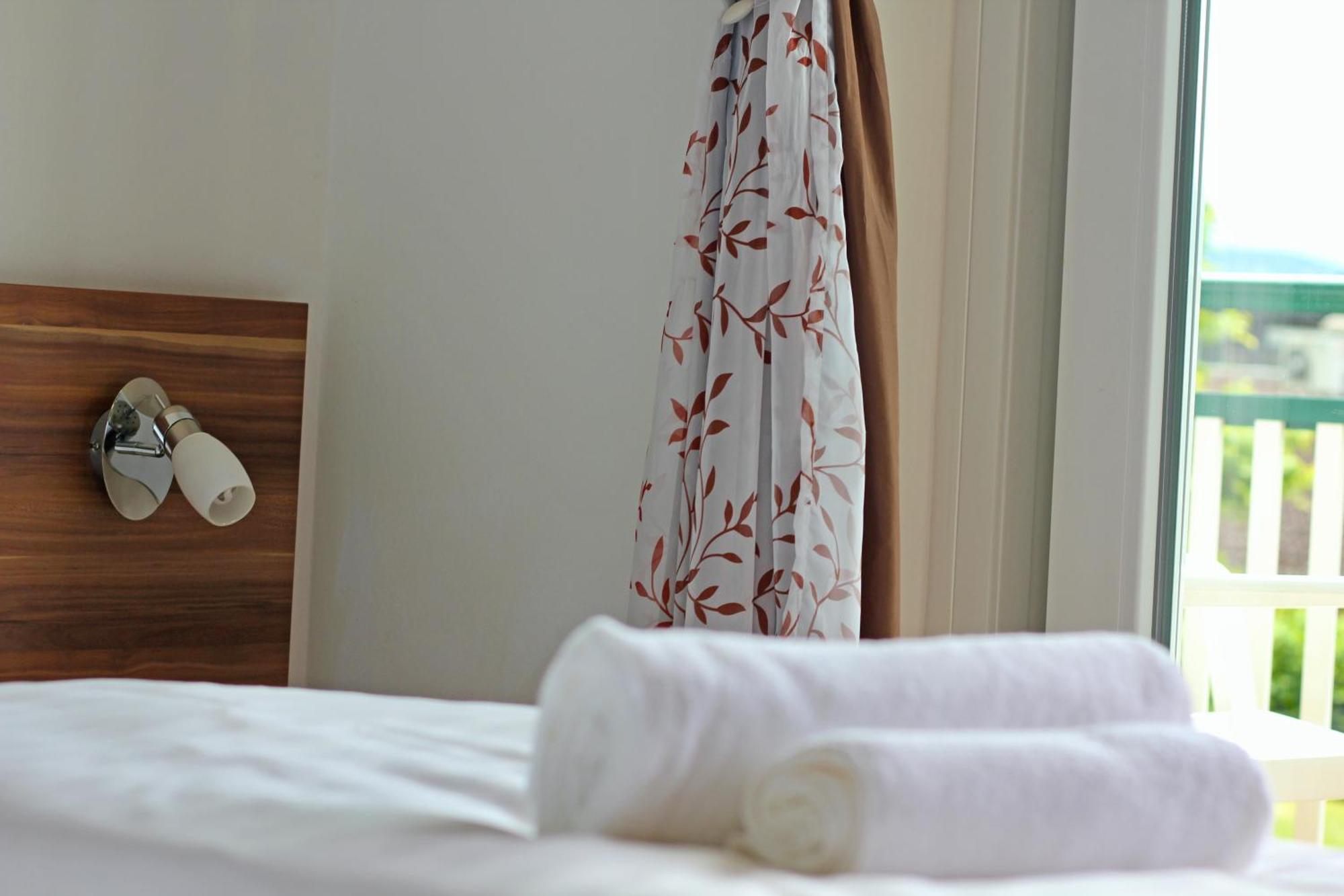 Self-Check In Apartmenthotel Seeglueck Pörtschach am Wörthersee المظهر الخارجي الصورة