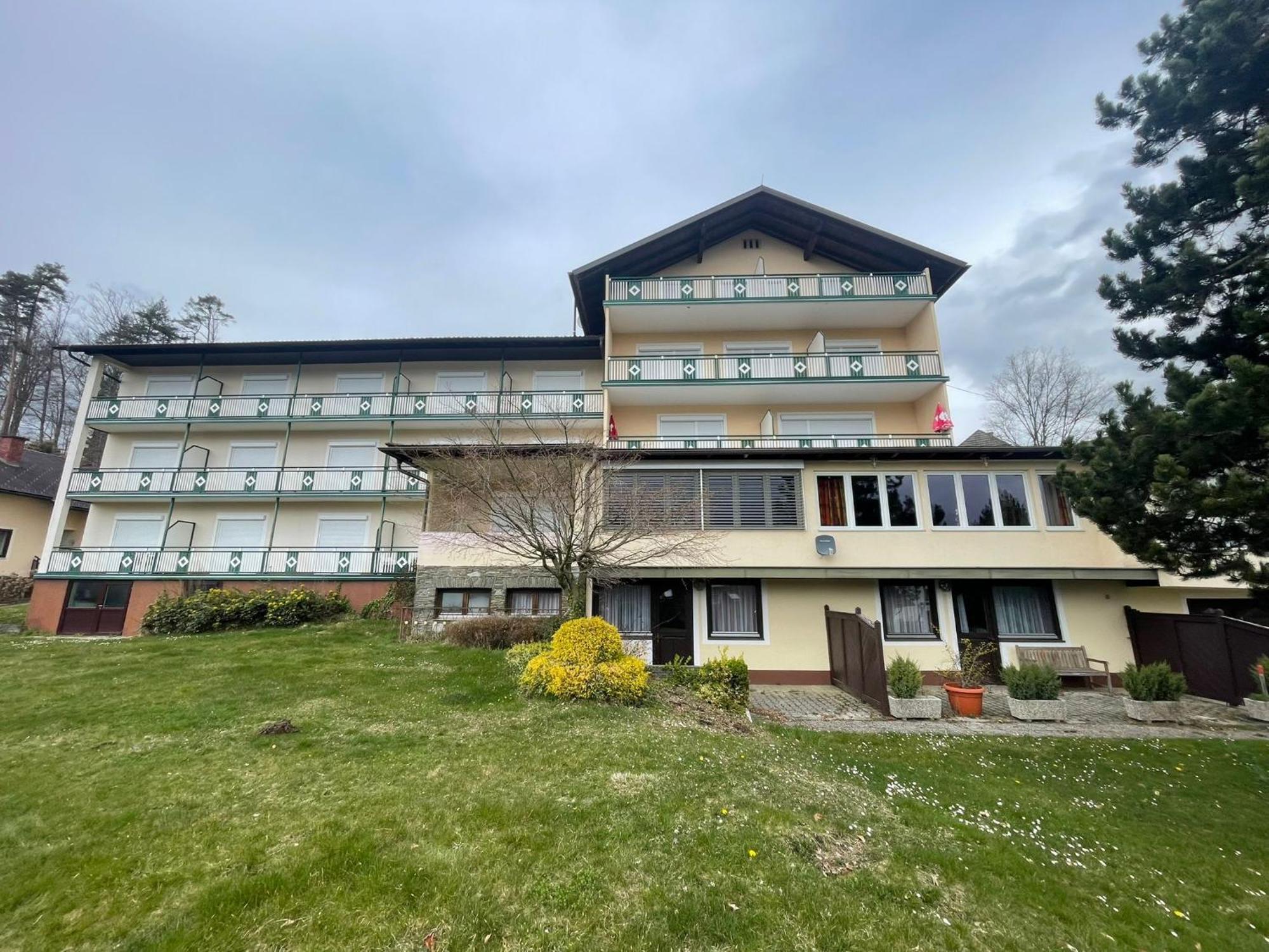 Self-Check In Apartmenthotel Seeglueck Pörtschach am Wörthersee المظهر الخارجي الصورة